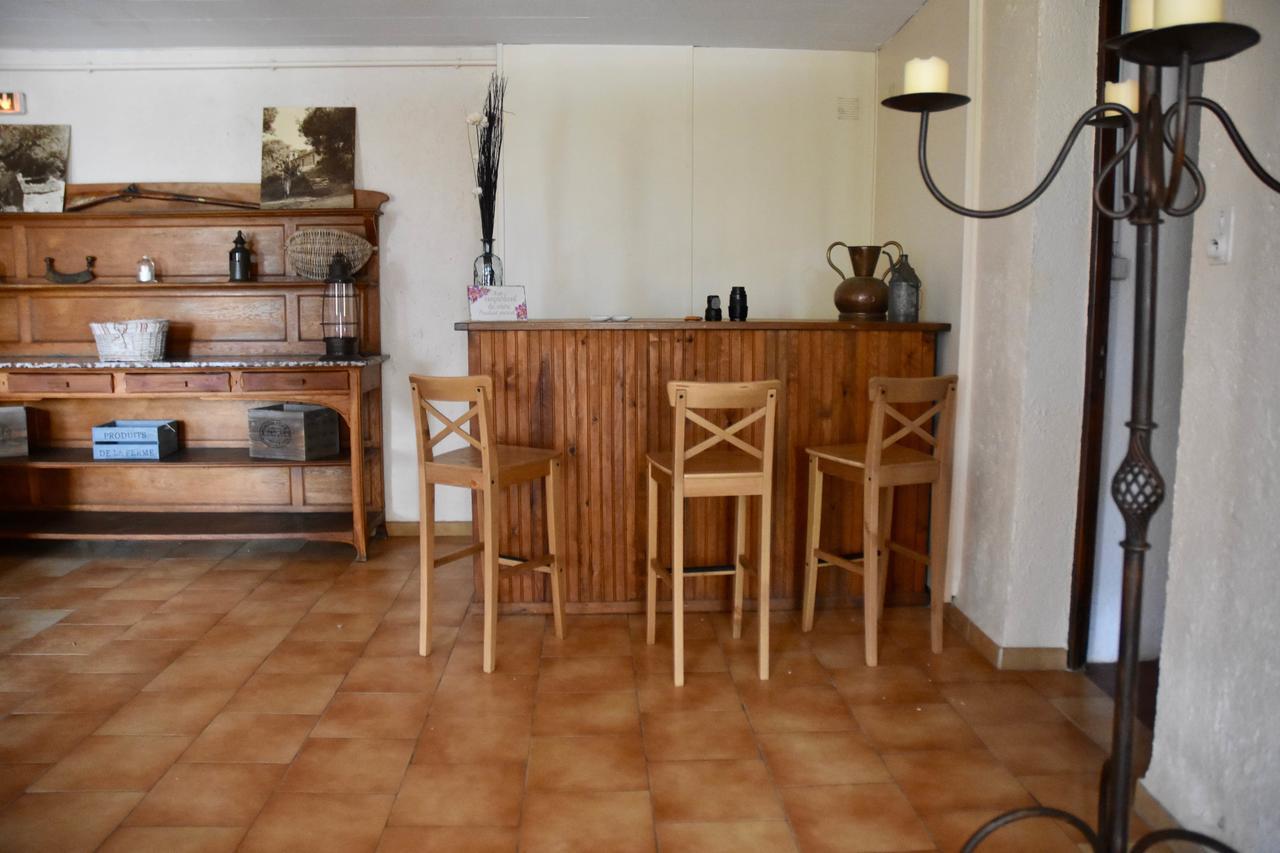 La Bastide Du Logis Du Pin Hotel La Martre Buitenkant foto